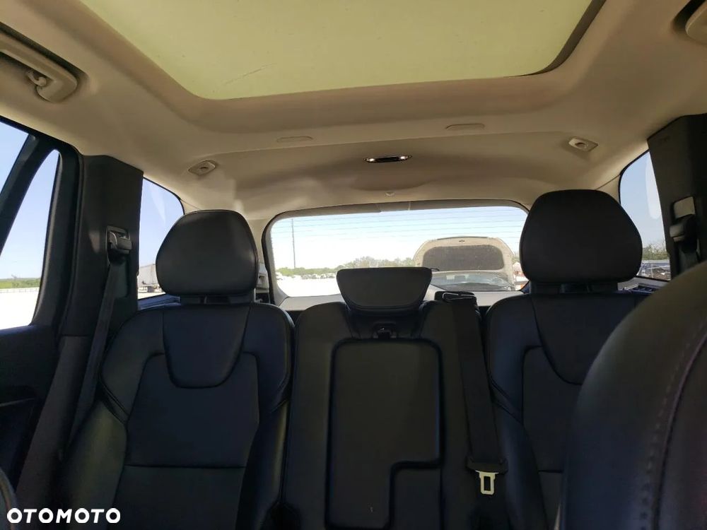 Volvo XC 90 T6 AWD Momentum - 9