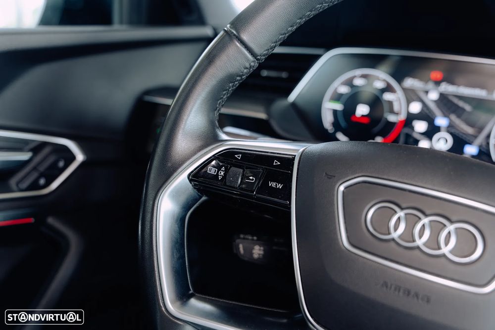 Audi e-tron 55 quattro S line - 27