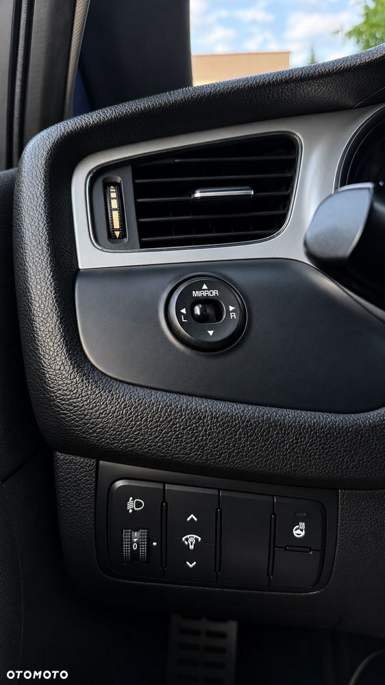 Kia Ceed 1.4 CVVT Fifa World Cup Edition - 20