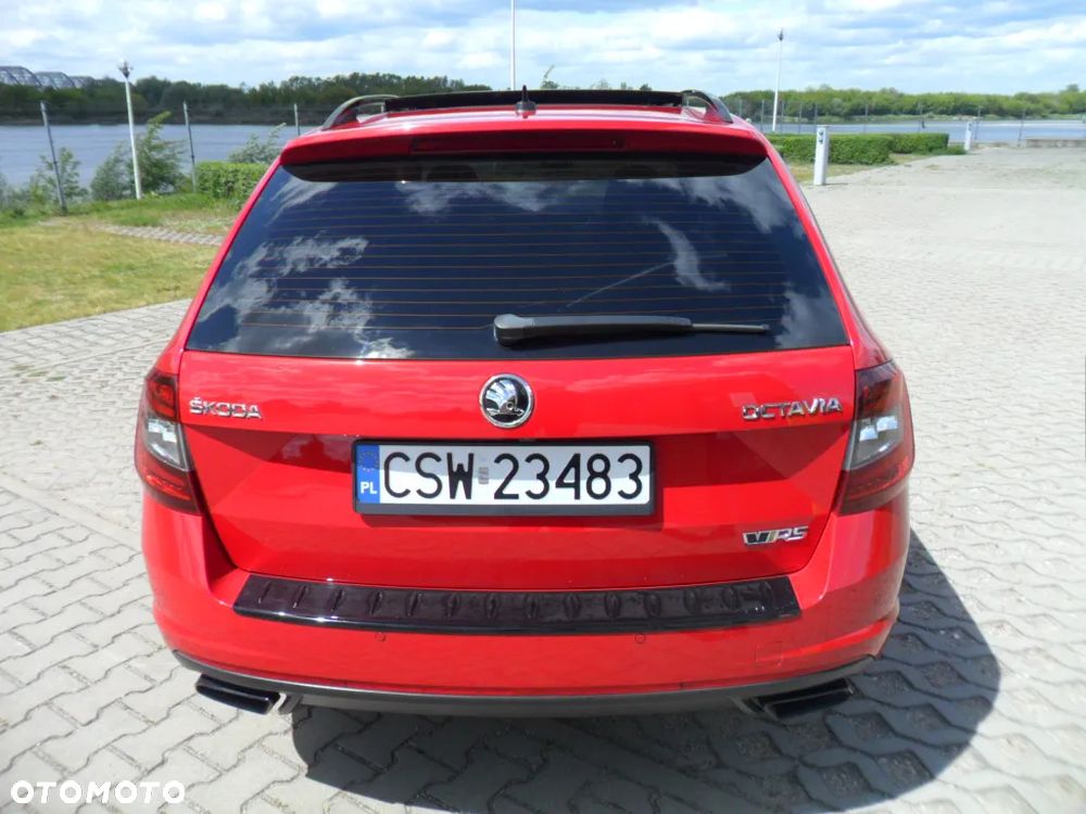 Skoda Octavia 2.0 TSI RS 245 DSG - 6