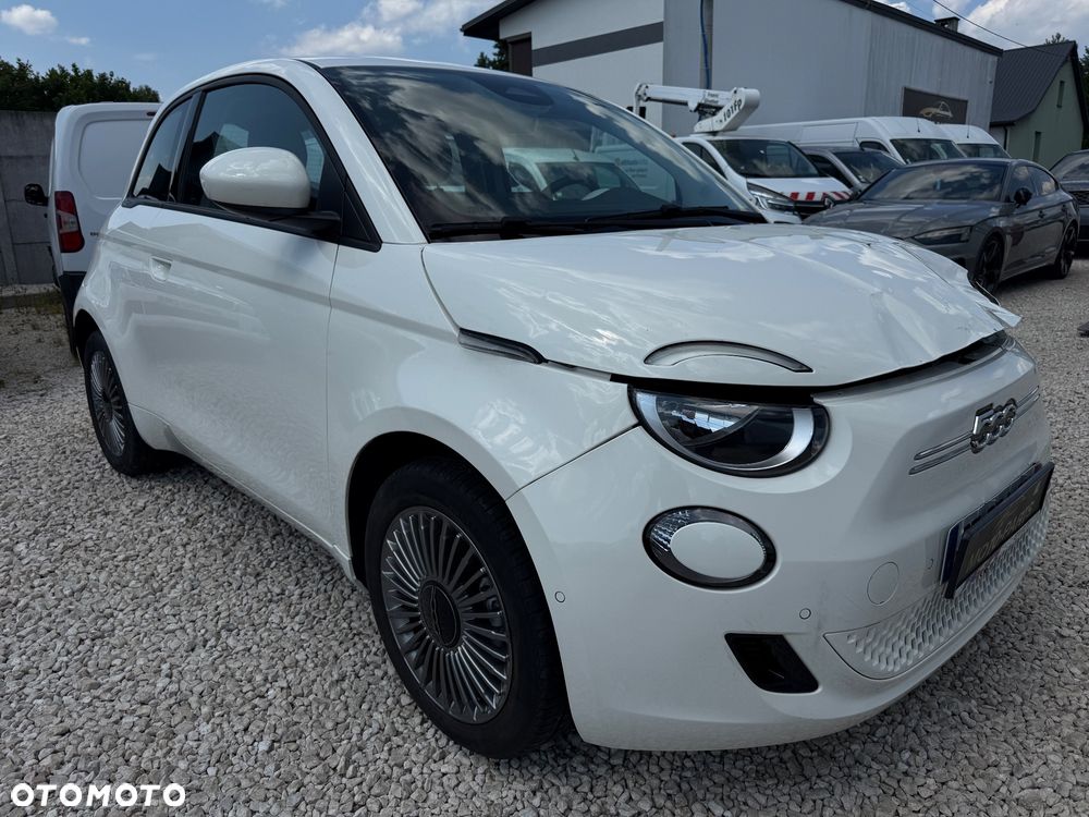 Fiat 500e - 12