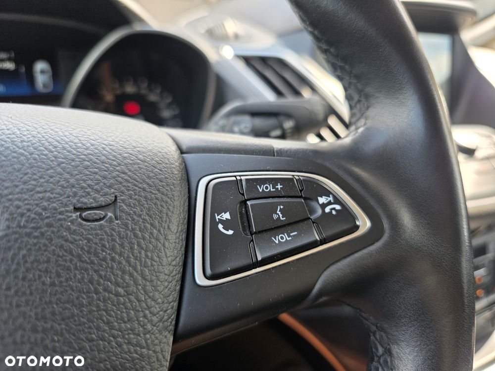 Ford C-MAX 1.0 EcoBoost Titanium ASS - 19