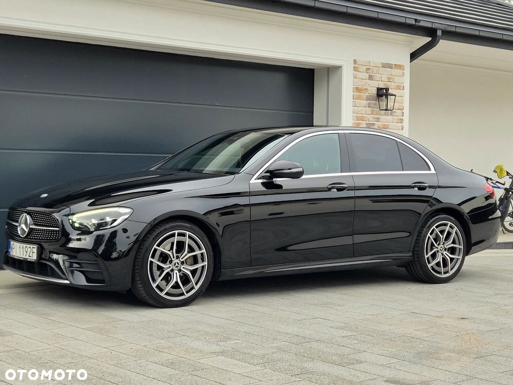 Mercedes-Benz Klasa E 220 d 4Matic 9G-TRONIC AMG Line - 10