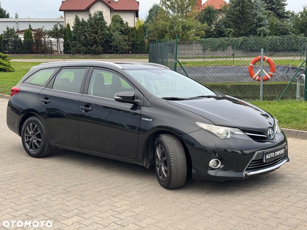 Toyota Auris 1.8 HSD Luna - 3