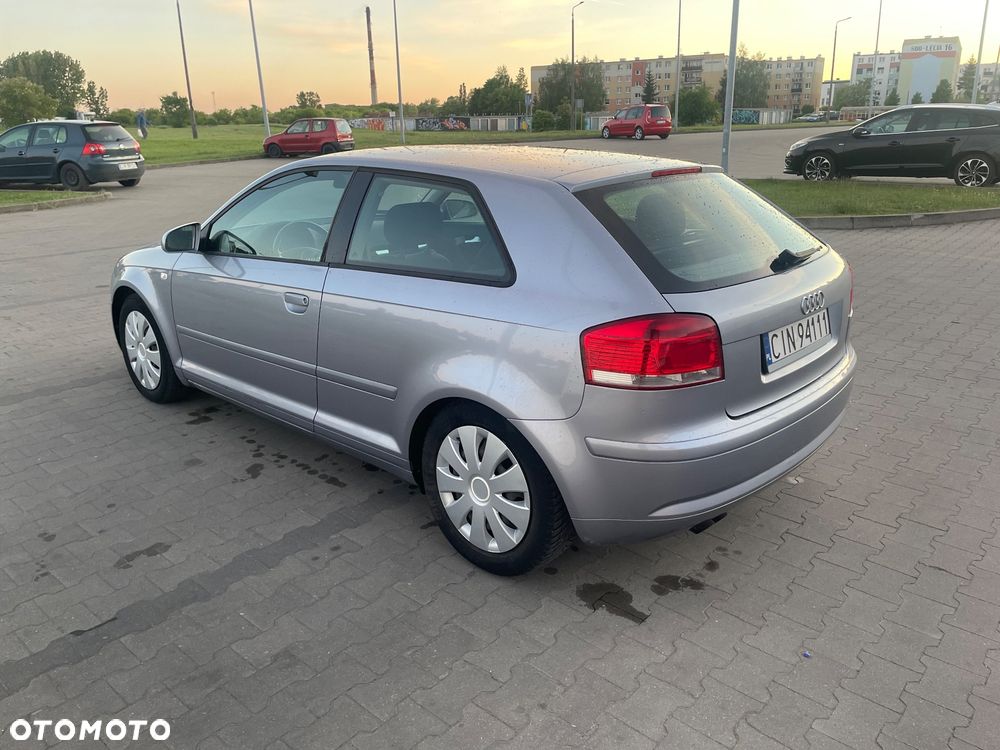 Audi A3 3-drzwiowe 1.9 TDI Ambiente - 9