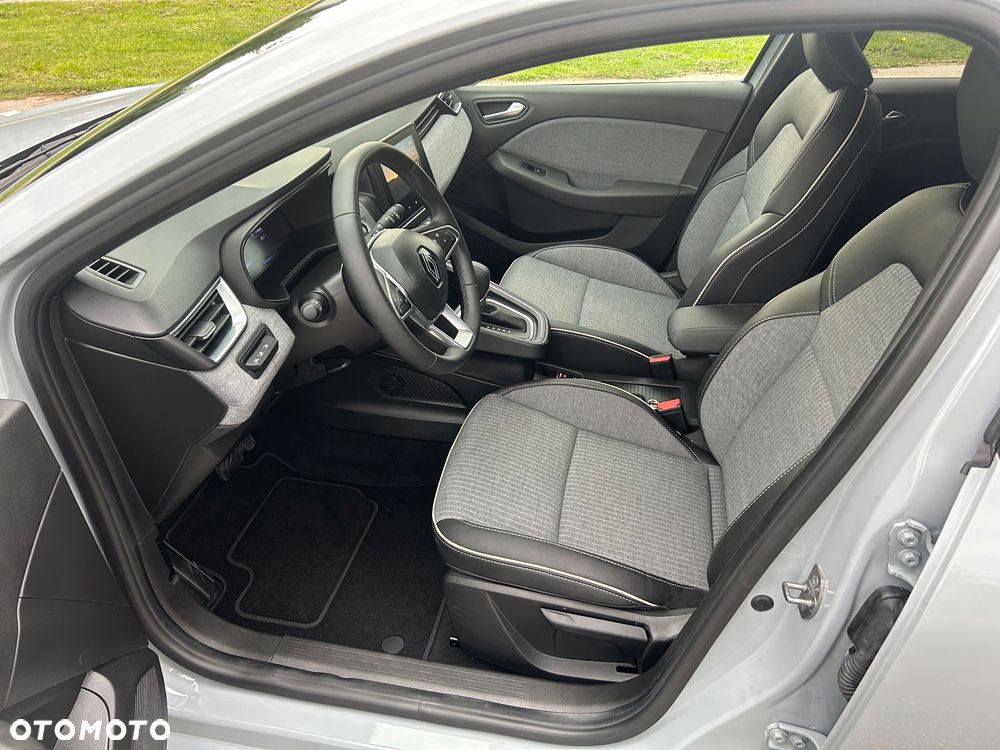 Renault Clio - 7