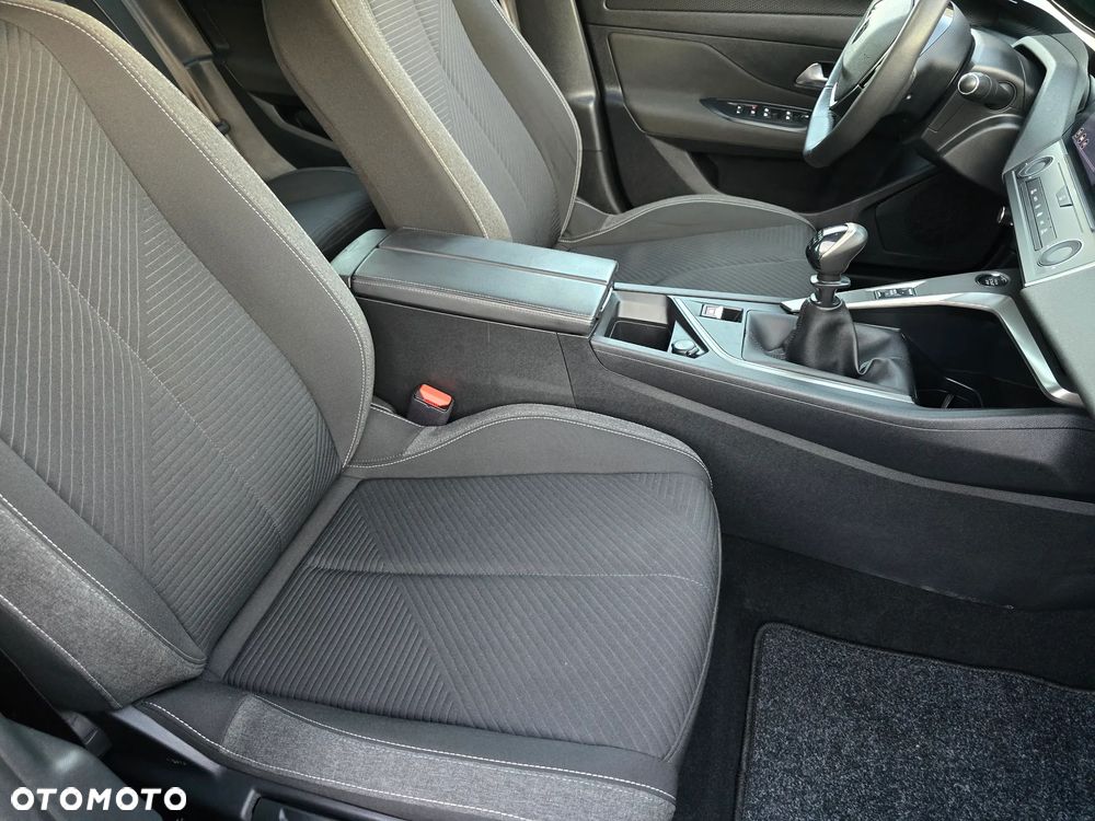 Peugeot 308 PureTech 130 Allure - 8