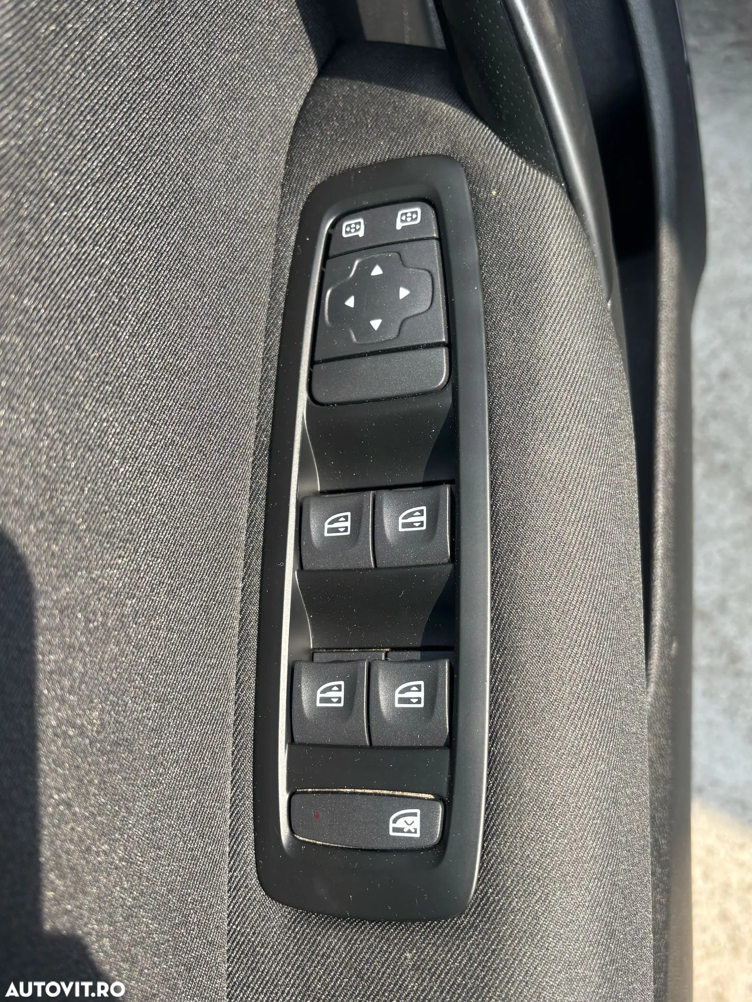 Renault Megane ENERGY dCi 110 ECO2 EXPERIENCE - 16