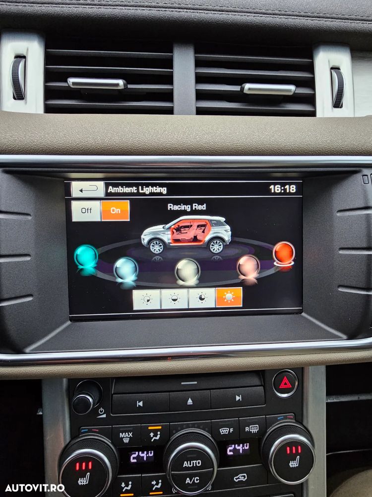 Land Rover Range Rover Evoque - 30