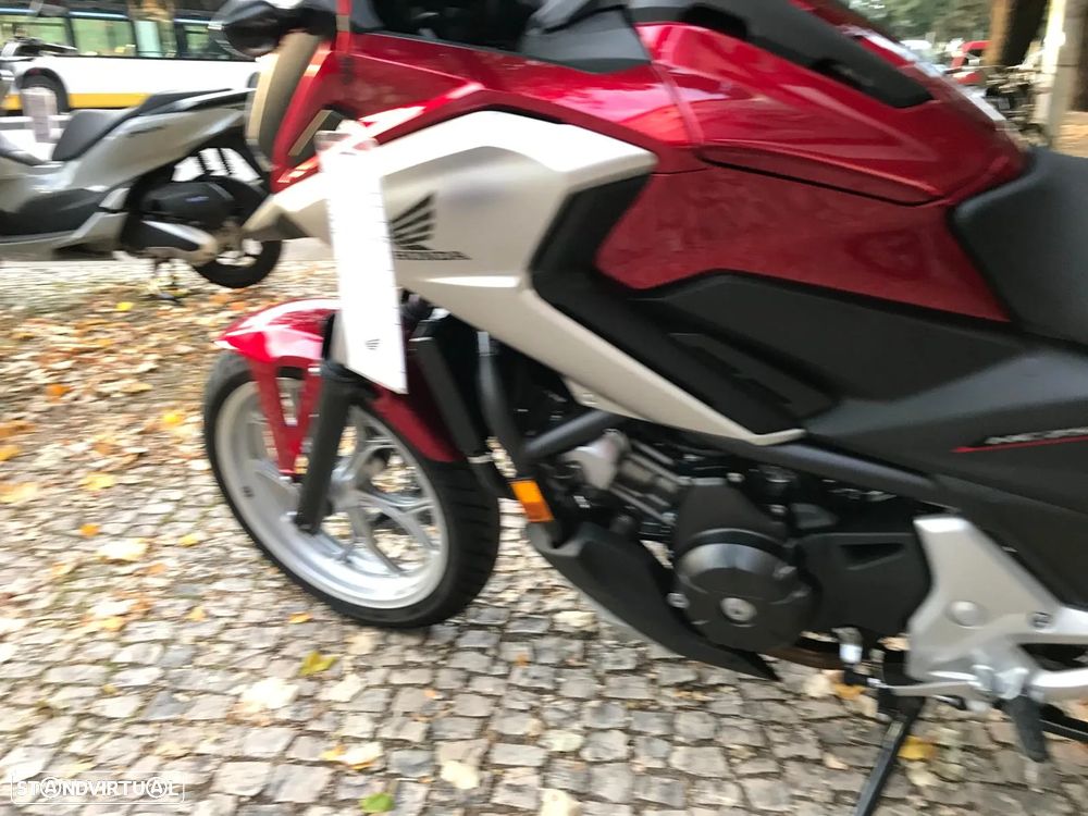 Honda NC750X - 8