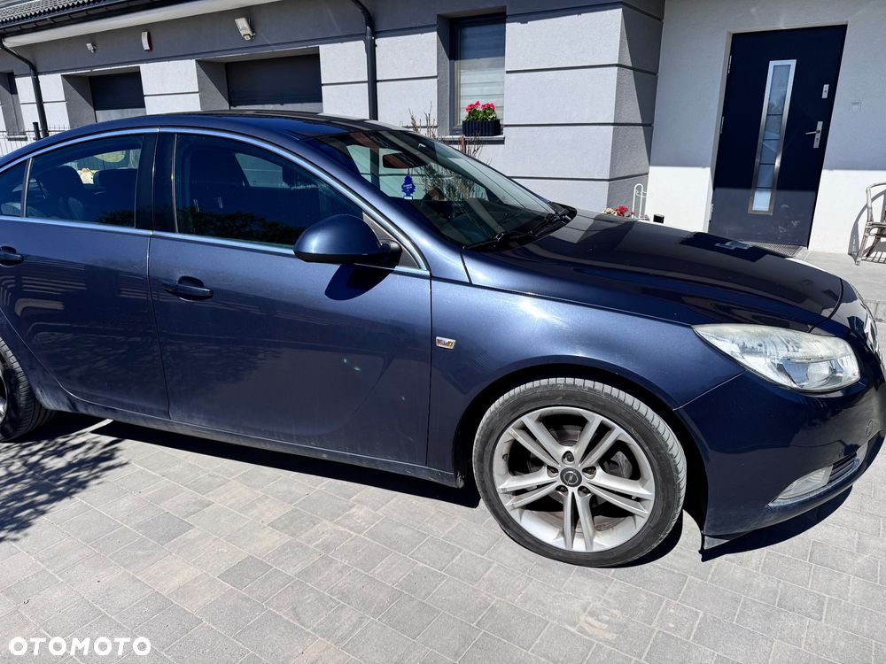 Opel Insignia 2.0 CDTI - 1