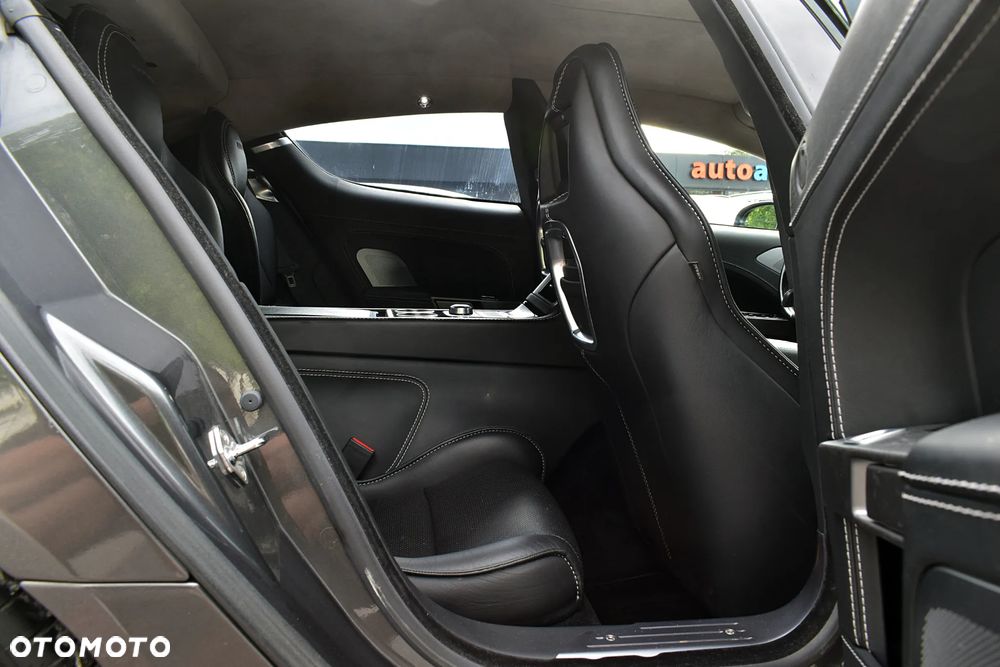 Aston Martin Rapide Luxe Touchtronic II - 8