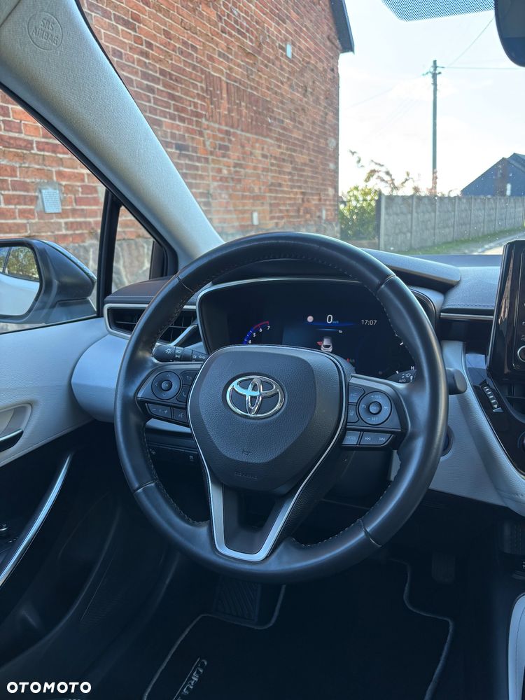 Toyota Corolla 1.8 Hybrid Selection - 14
