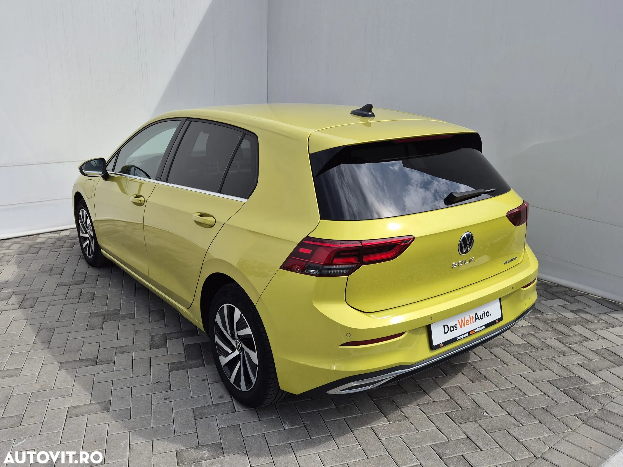 Volkswagen Golf 1.4 eHybrid Style - 3