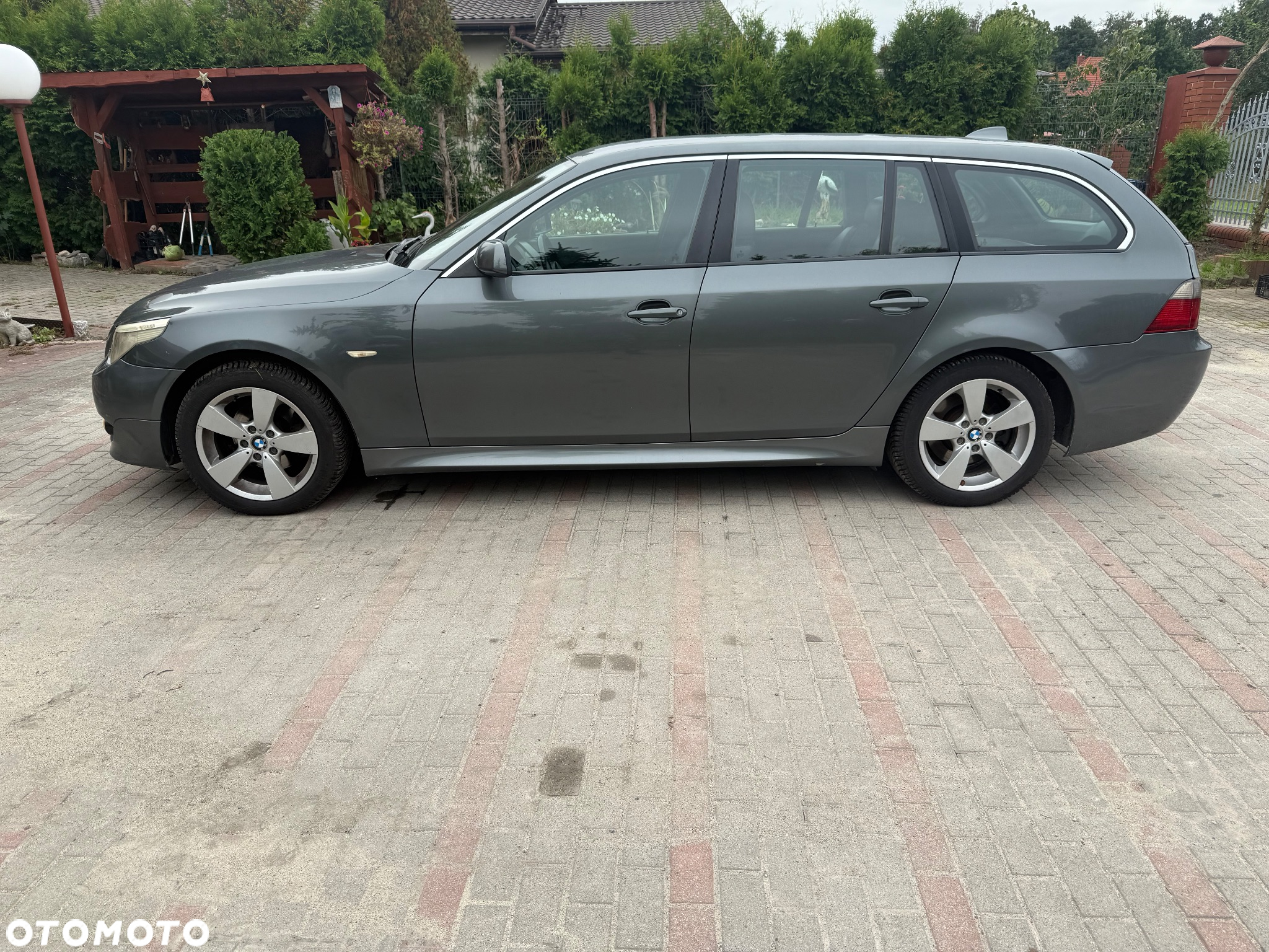 BMW Seria 5 525d - 7