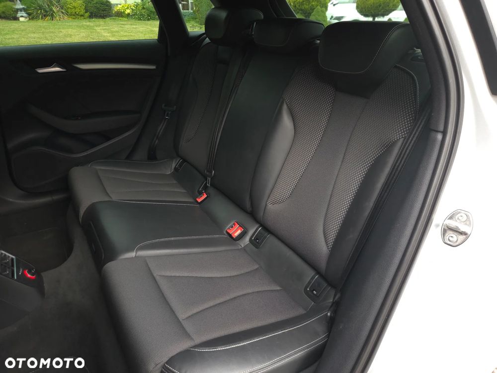 Audi A3 Sportback 1.4 TFSI S line Sportpaket - 37