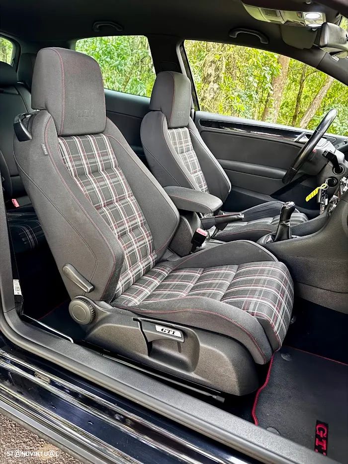 VW Golf 2.0 TSi GTI - 17