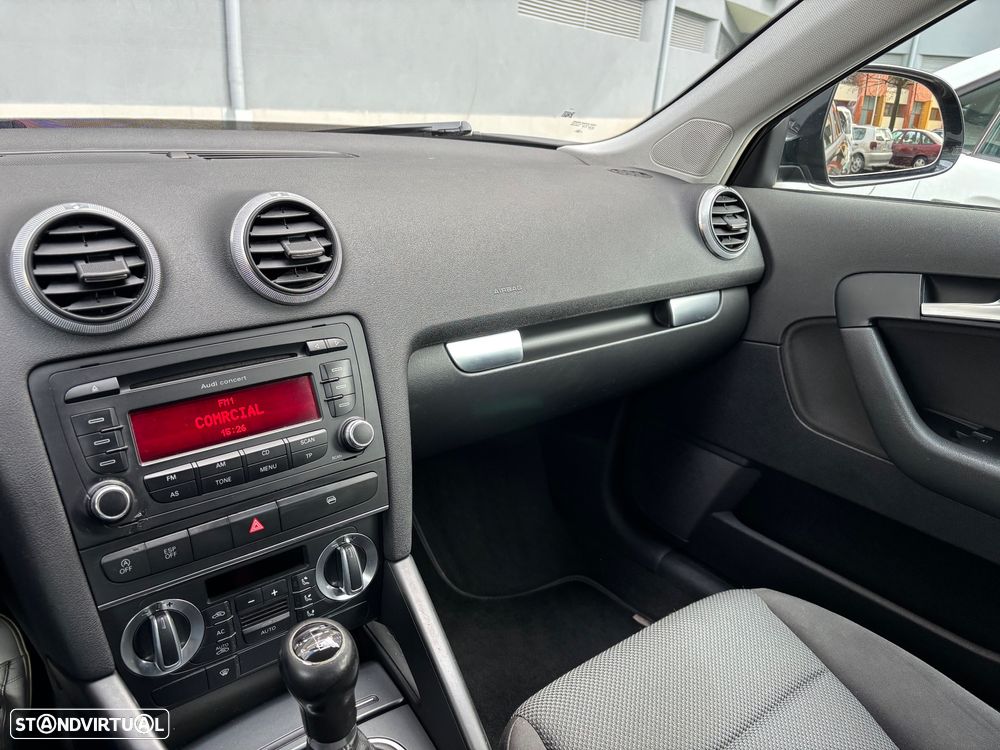 Audi A3 Sportback 1.6 TDI Sport - 10