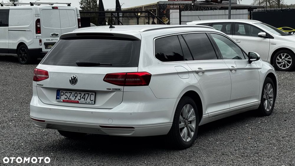 Volkswagen Passat - 5