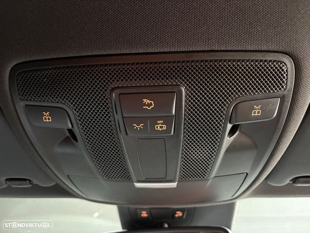 Mercedes-Benz CLA 220 CDI 7G-DCT AMG Line - 52