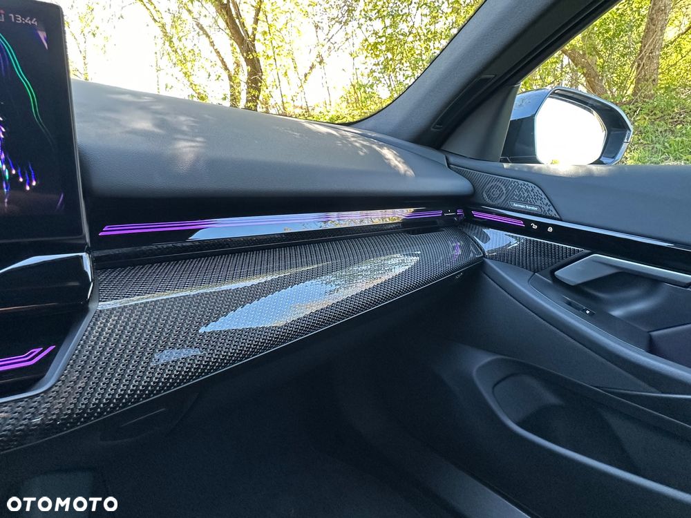 BMW Seria 5 520d xDrive - 31