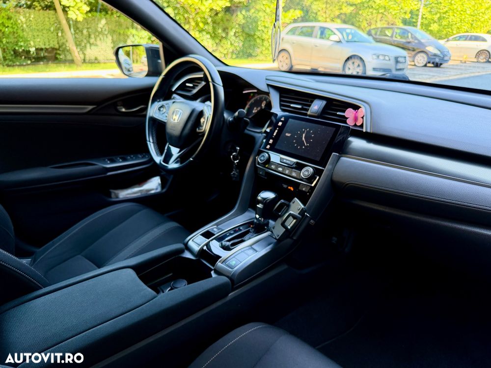 Honda Civic 1.0 VTEC Turbo CVT Elegance Navi - 11