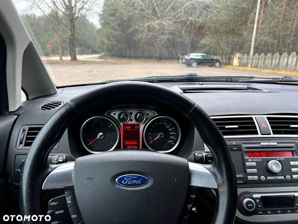 Ford Focus C-Max ver-2-0-tdci-titanium - 17