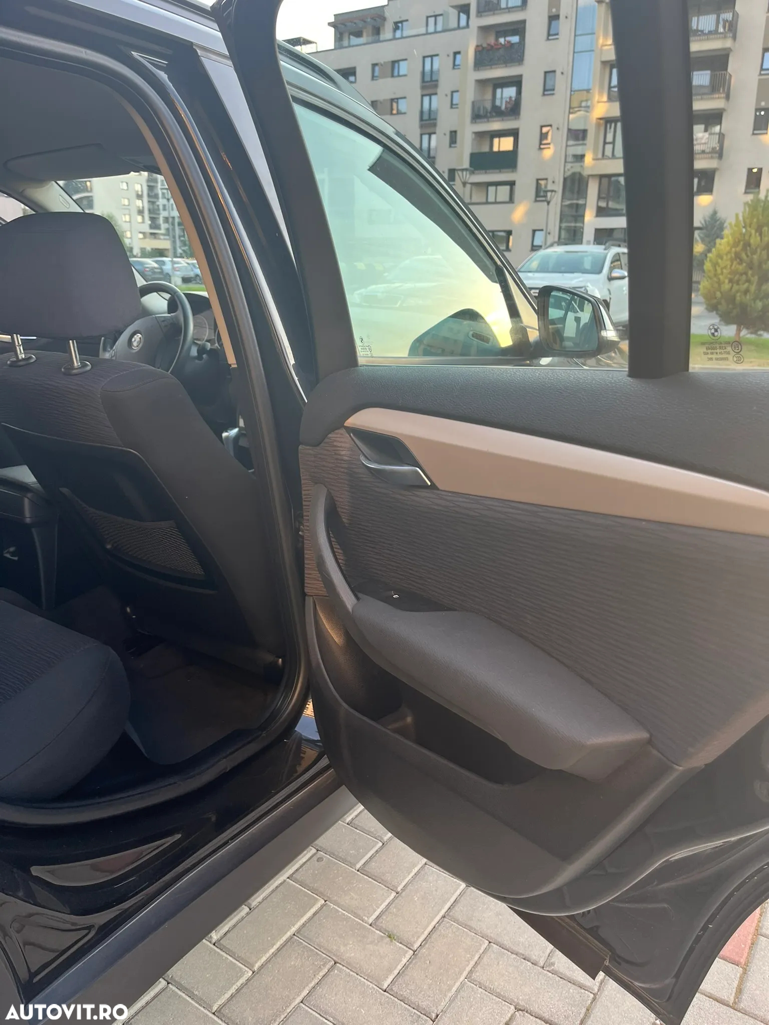 BMW X1 sDrive18d - 15