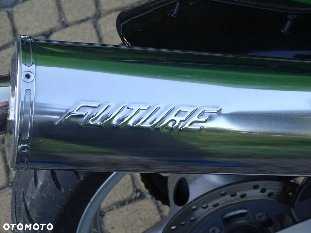 Suzuki SV - 8