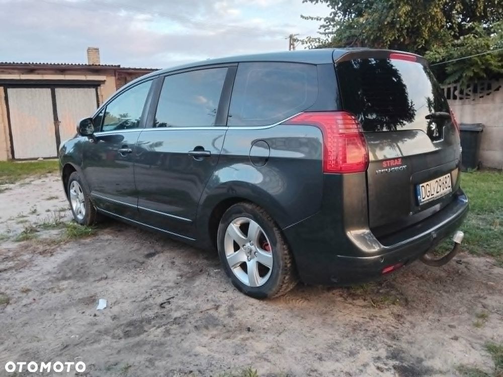 Peugeot 5008 1.6 Premium - 9