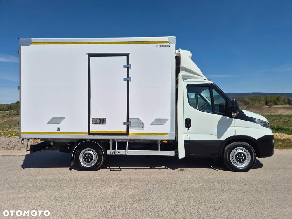 Iveco DAILY 35S15 CHŁODNIA MROŹNIA THERMO KING V-200 MAX FUNKCJA GRZANIA ZASILANIE ZEWNĘTRZNE 230V 2018R - 9