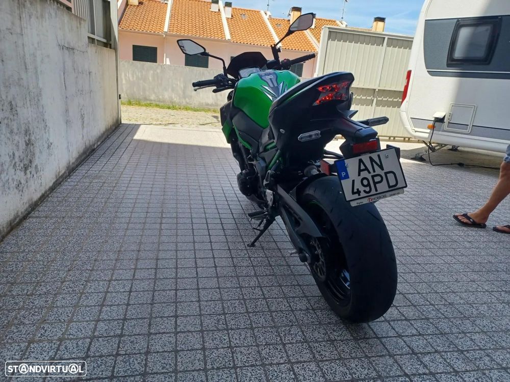 Kawasaki Z - 8