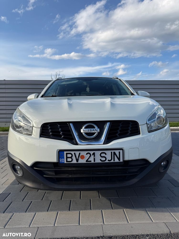 Nissan Qashqai - 2