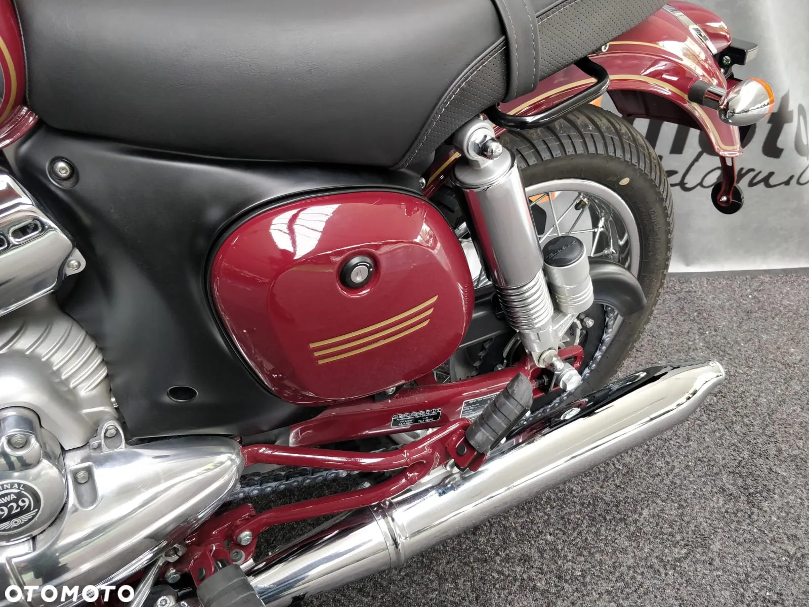 Jawa 300 CL - 22