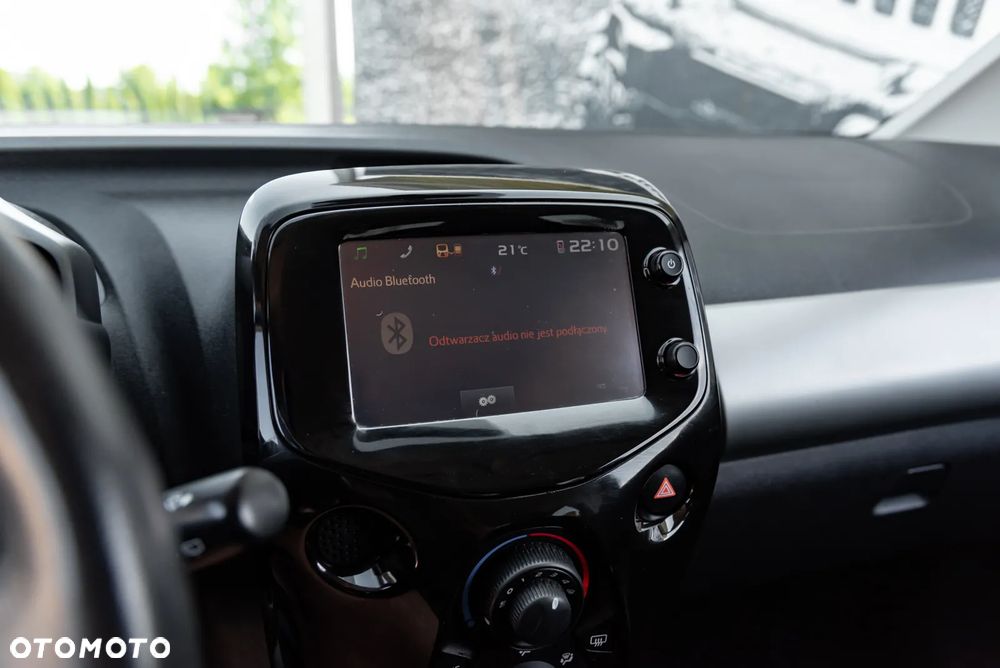 Peugeot 108 VTI 72 ETG5 Allure - 29