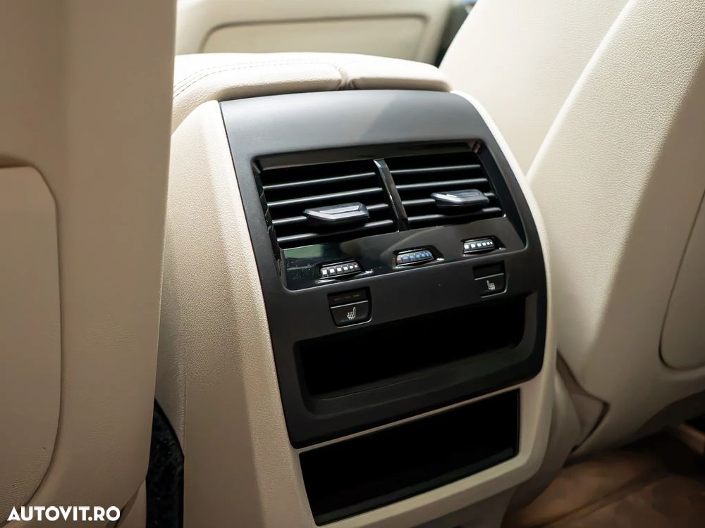 BMW X6 xDrive30d - 26