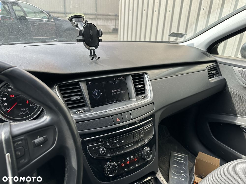 Peugeot 508 - 8