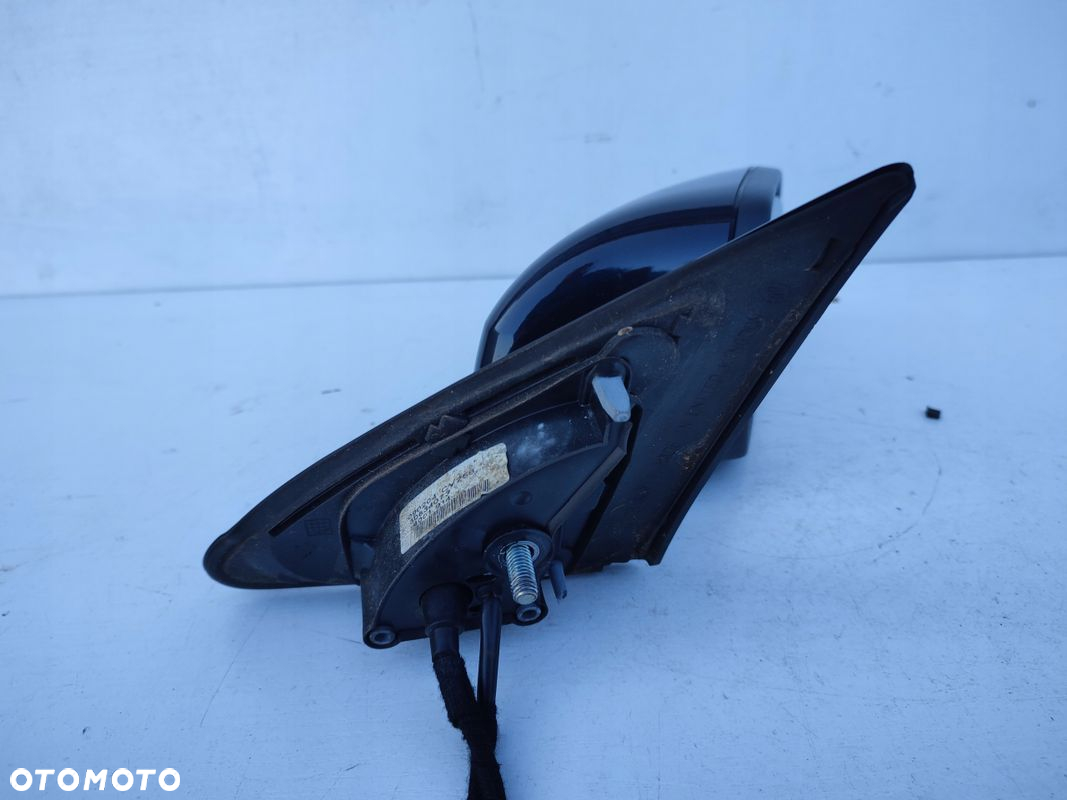 Lusterko prawe VOLVO V70 II EUROPA 8PIN 452-46 - 4