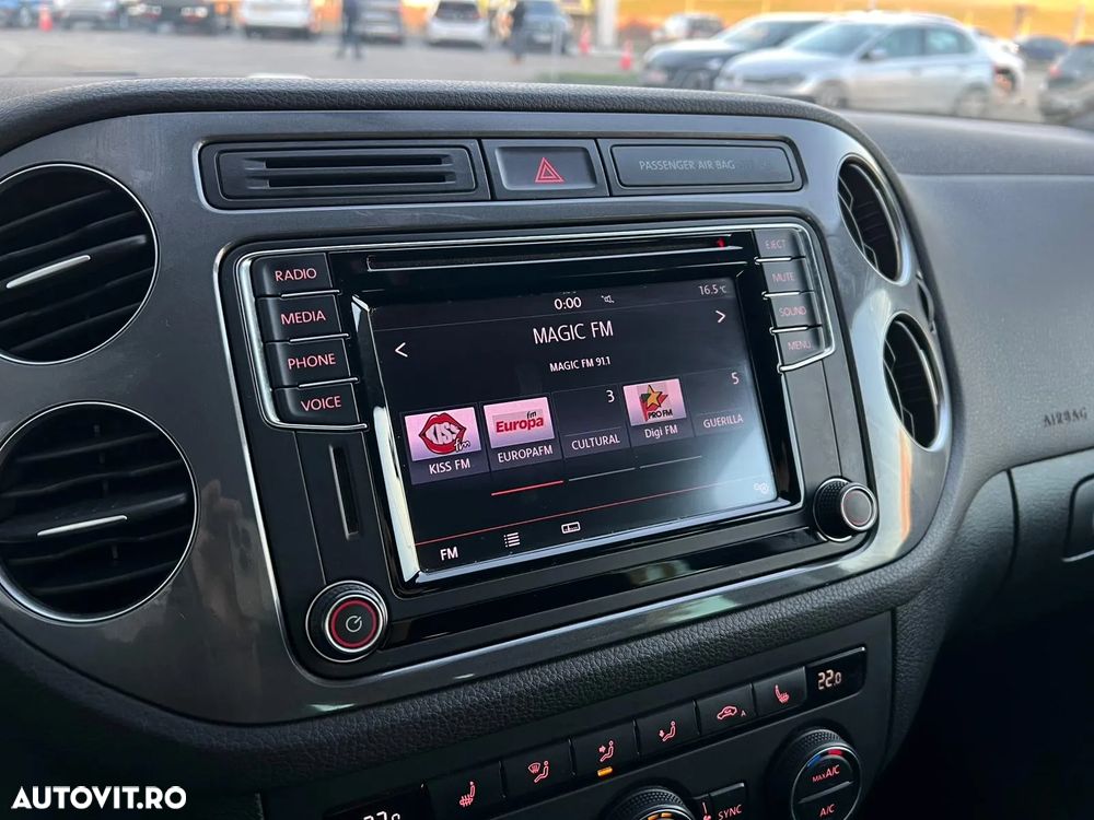 Volkswagen Tiguan 1.4 TSI Trend & Fun - 16