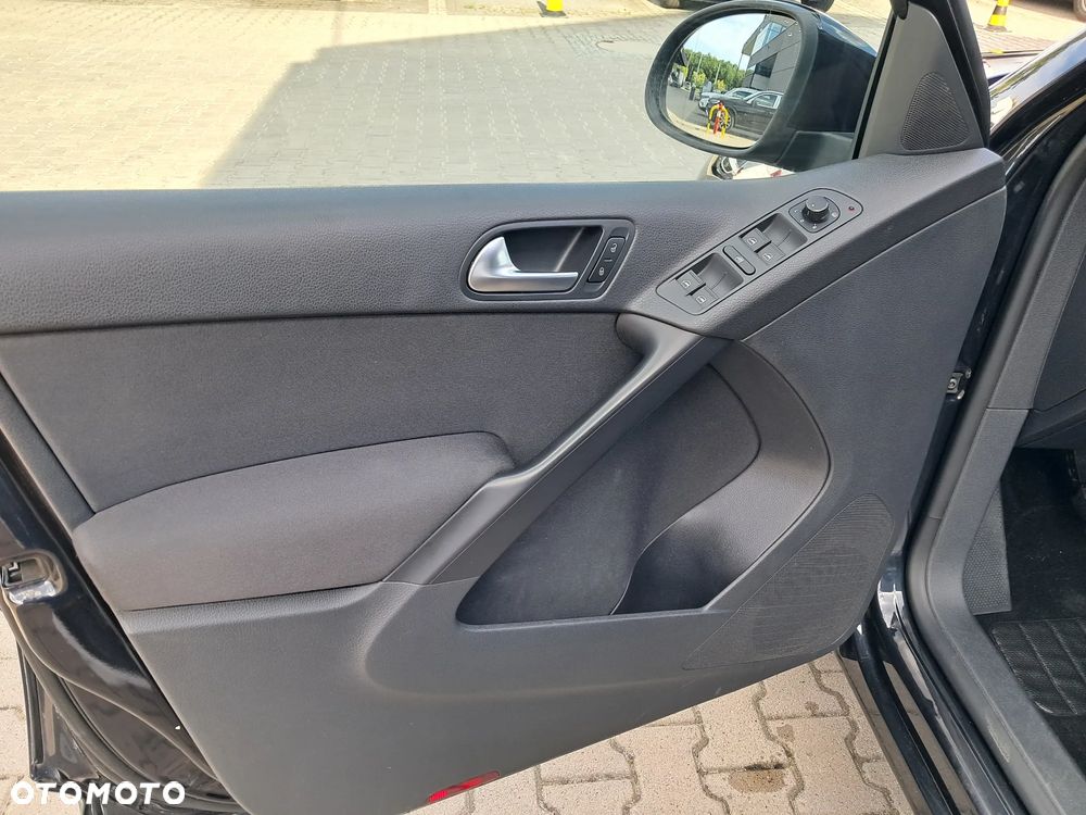 Volkswagen Tiguan 1.4 TSI Trend&Fun - 32