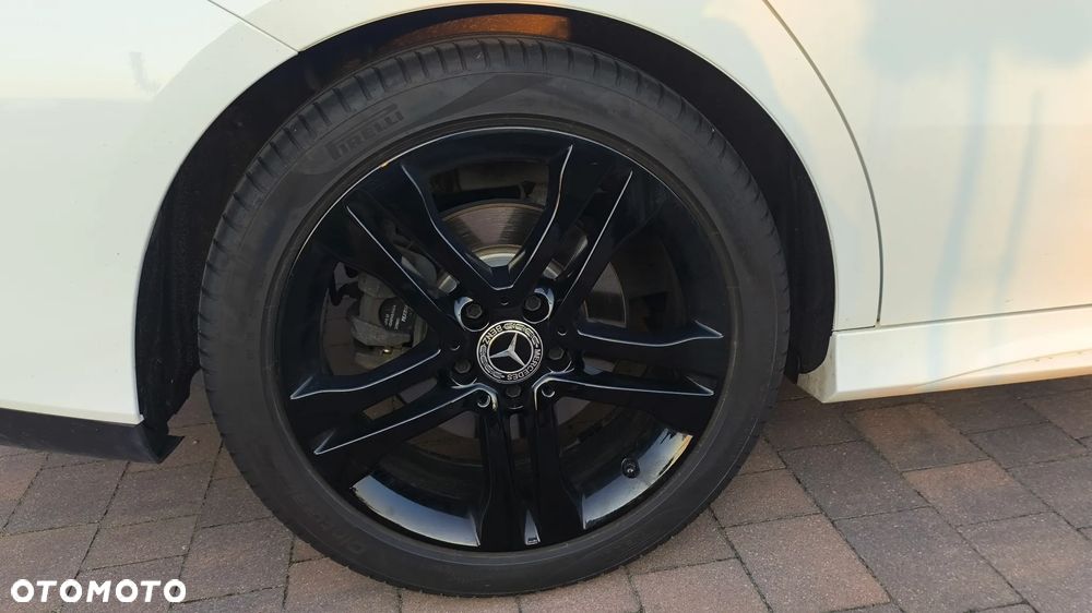 Mercedes-Benz CLA 220 AMG Line 7G-DCT - 7
