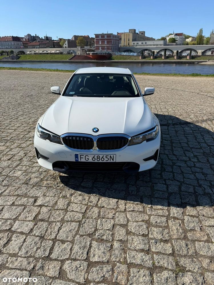 BMW Seria 3 - 1