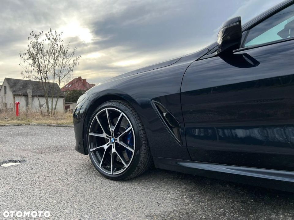 BMW Seria 8 - 9