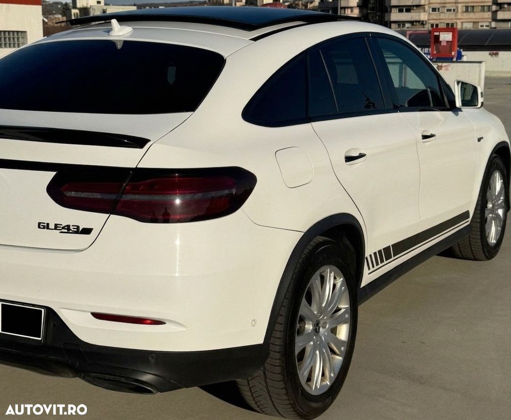 Mercedes-Benz GLE Coupe 400 4Matic 9G-TRONIC AMG Line - 5