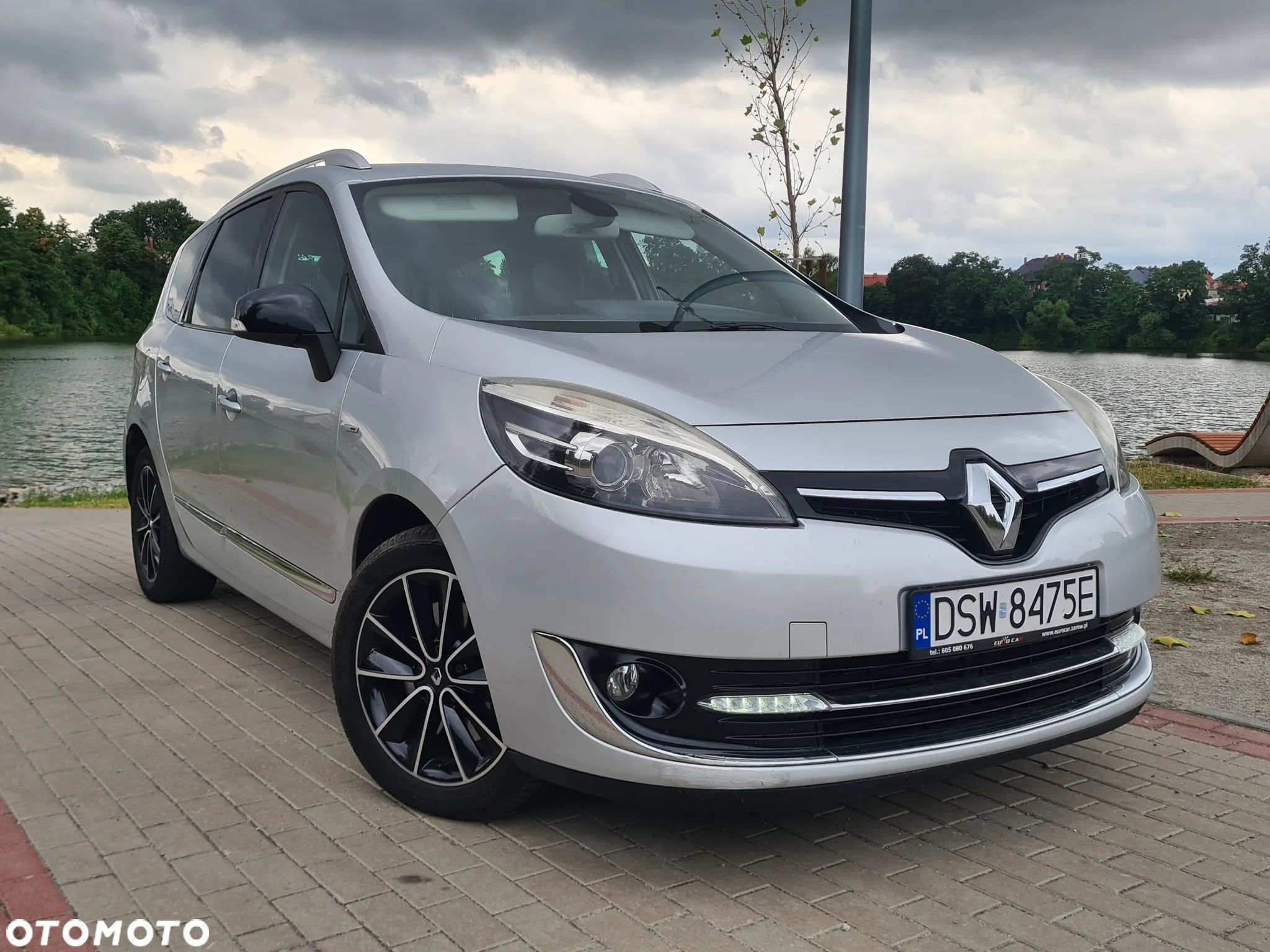 Renault Scenic dCi 160 Bose Edition - 1