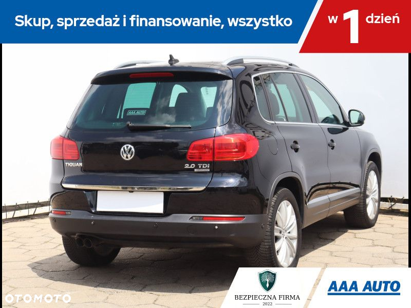 Volkswagen Tiguan - 6