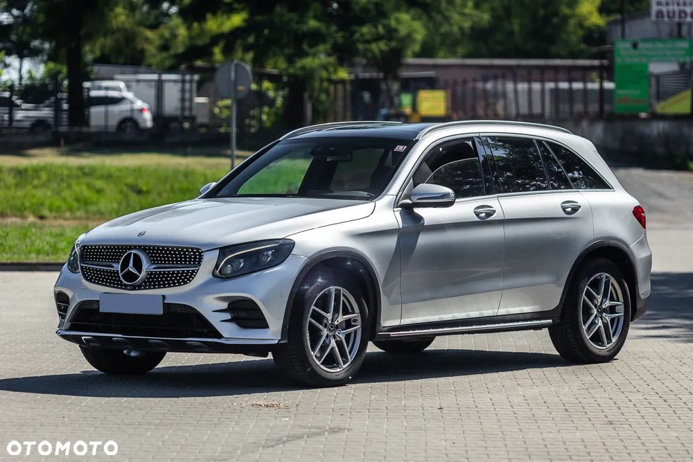 Mercedes-Benz GLC 250 d 4Matic 9G-TRONIC AMG Line - 4