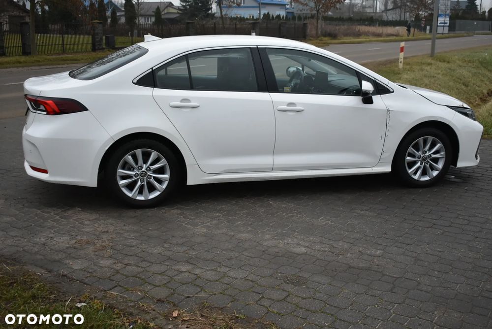 Toyota Corolla 1.8 Hybrid Comfort - 19