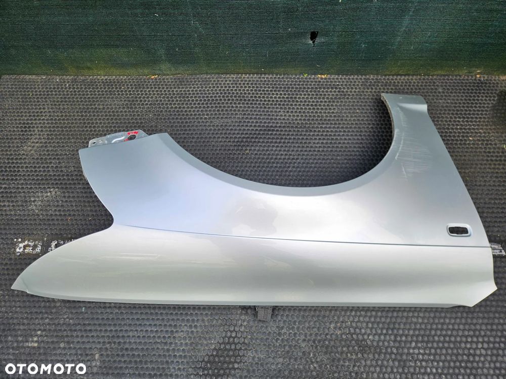 Błotnik Prawy Przod Przedni Srebrny Nadkole LY7W Audi A6 C6 Przed Lift - 22