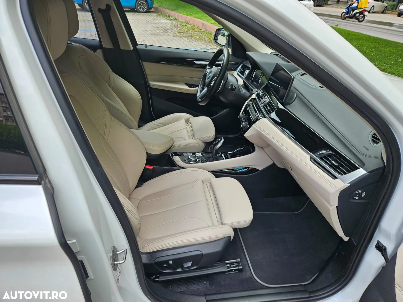BMW X1 xDrive25d Aut. Sport Line - 8
